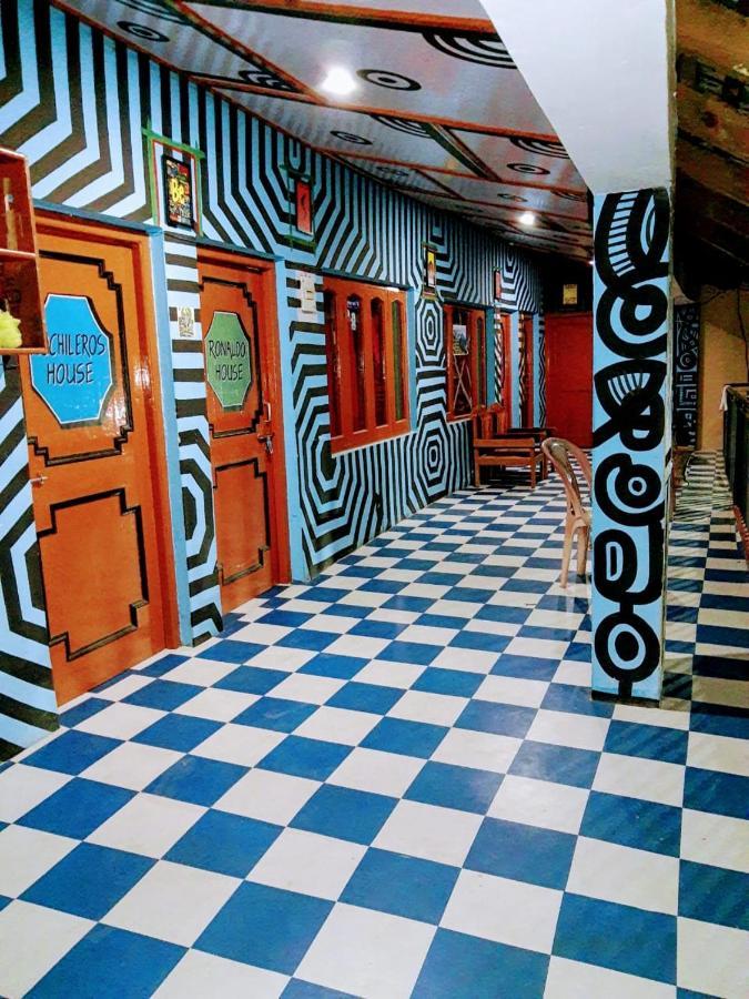 La Vaca India Mcleodganj Hostel McLeod Gandzs Kültér fotó