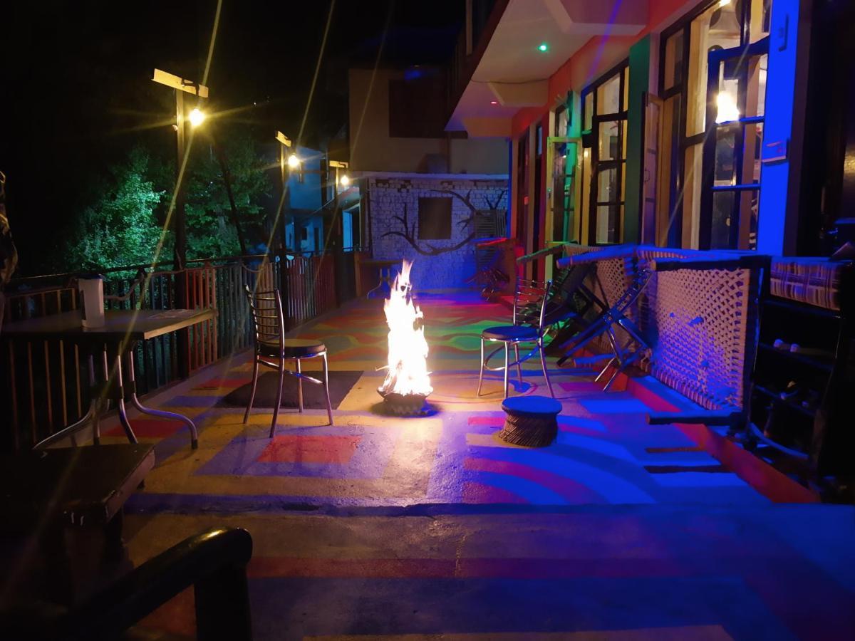 La Vaca India Mcleodganj Hostel McLeod Gandzs Kültér fotó