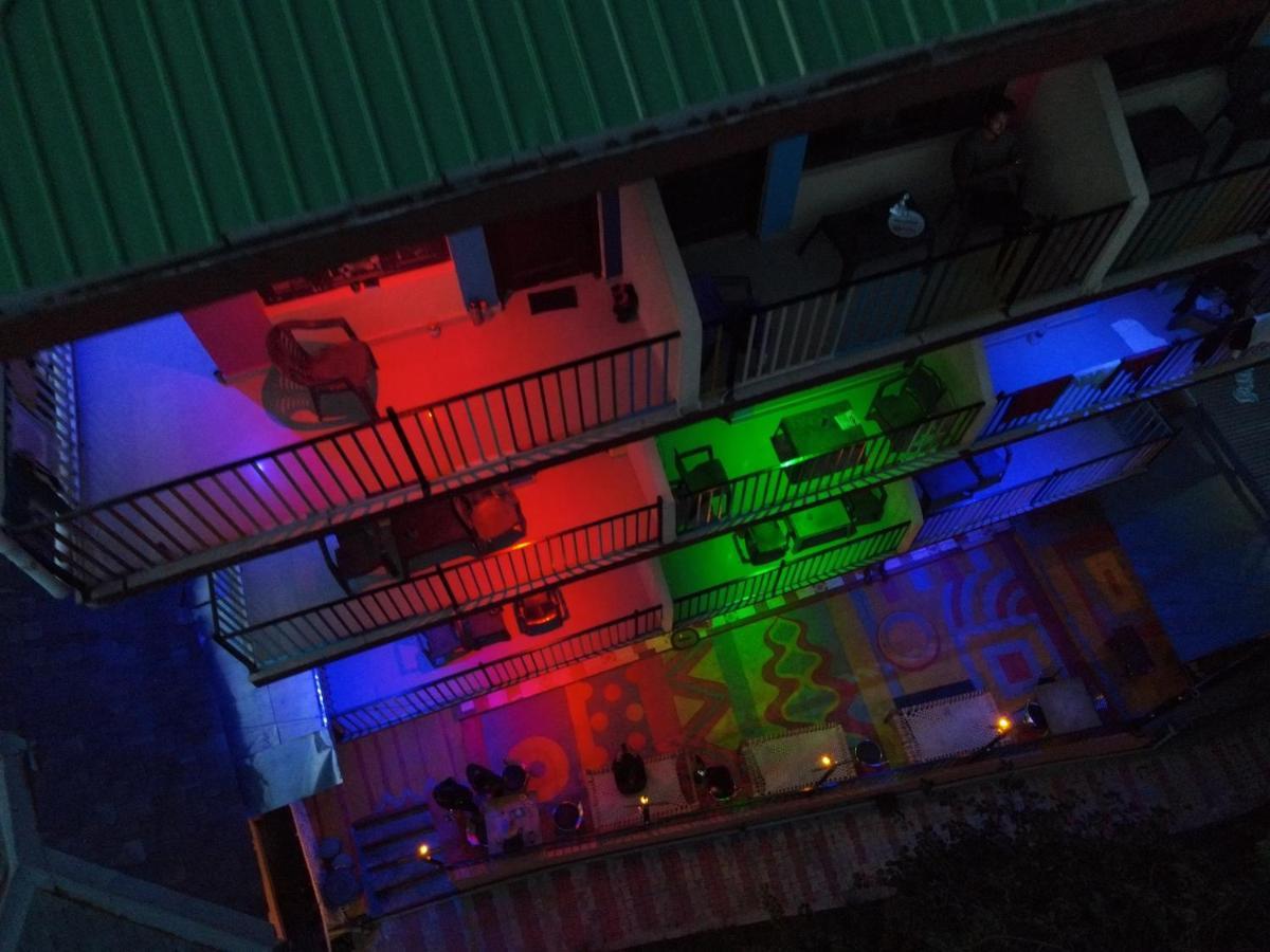 La Vaca India Mcleodganj Hostel McLeod Gandzs Kültér fotó