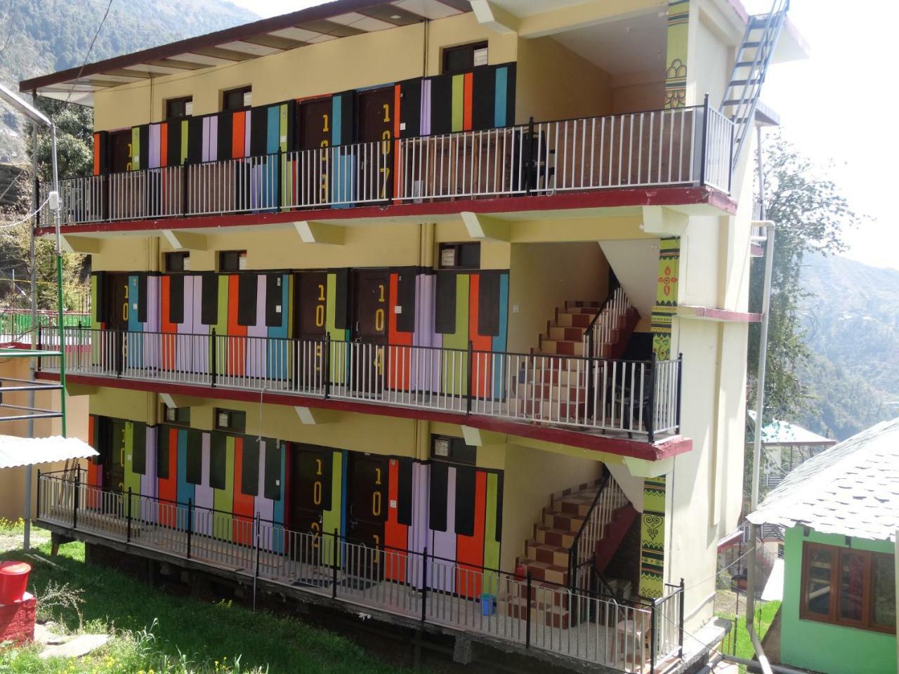 La Vaca India Mcleodganj Hostel McLeod Gandzs Kültér fotó