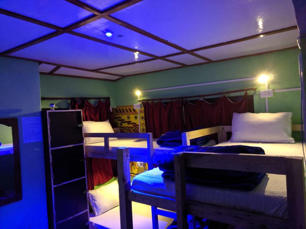 La Vaca India Mcleodganj Hostel McLeod Gandzs Kültér fotó