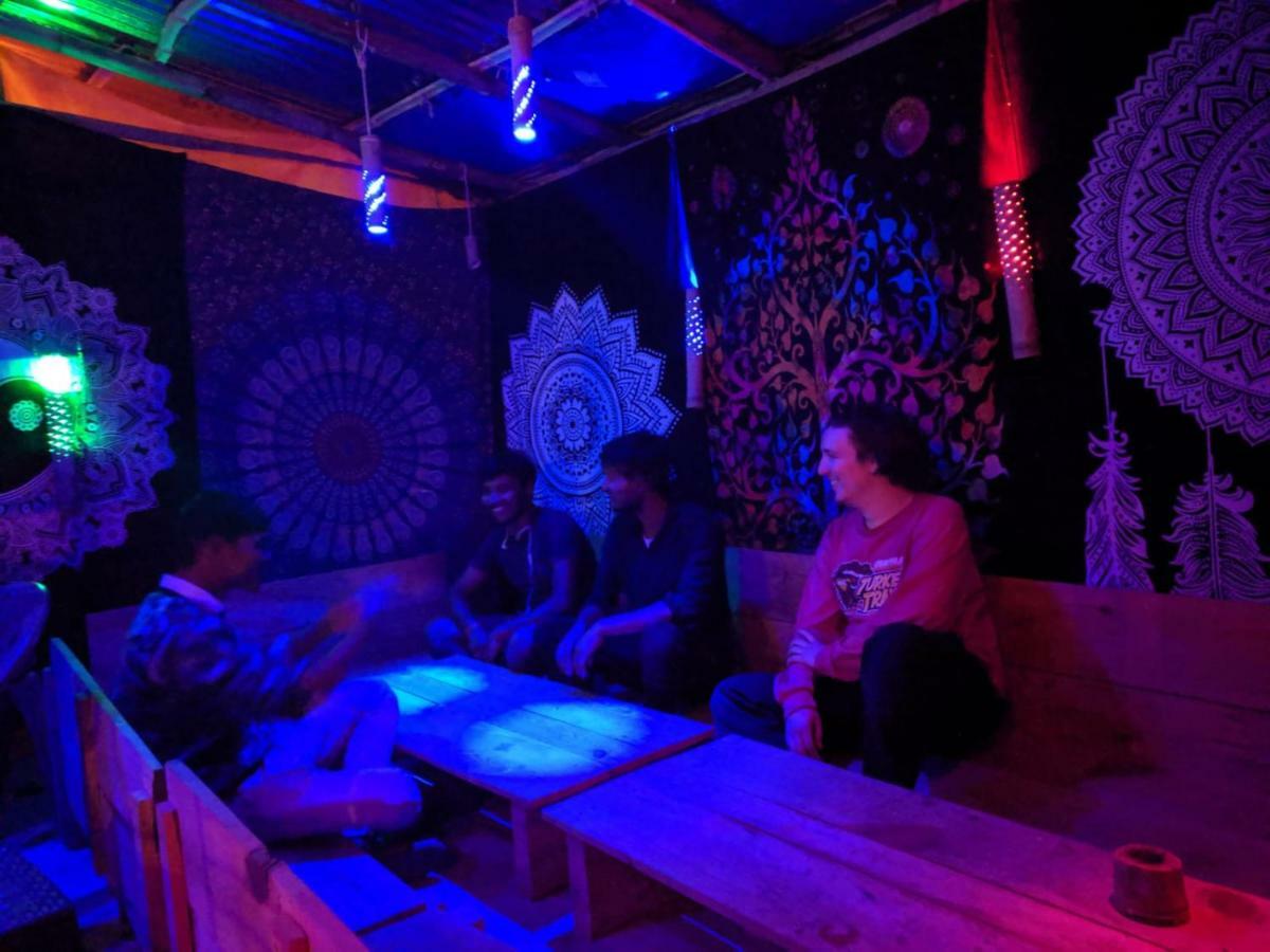 La Vaca India Mcleodganj Hostel McLeod Gandzs Kültér fotó
